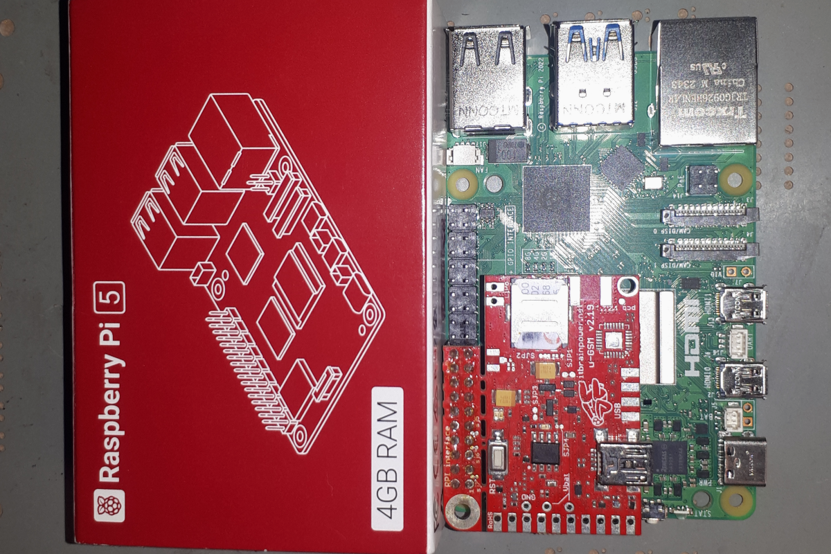 Raspberry PI 5 with itbrainpower.net u-GSM LTE modem [EG95/EG91/BG96/BG95-Mx]