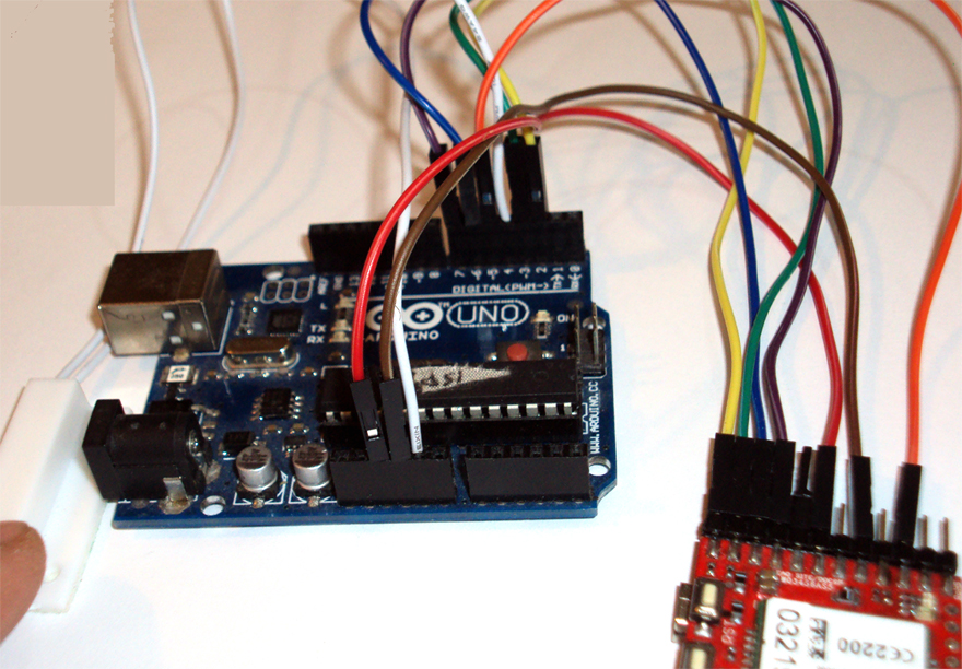 SMS ALARM SYSTEM (MAGNETIC CONTACTS) WITH ARDUINO AND 3G / GSM SHIELD